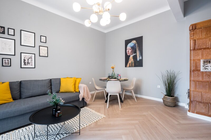 Piata Unirii - Principatele Unite comision 0% - Apartament cu 2 camere